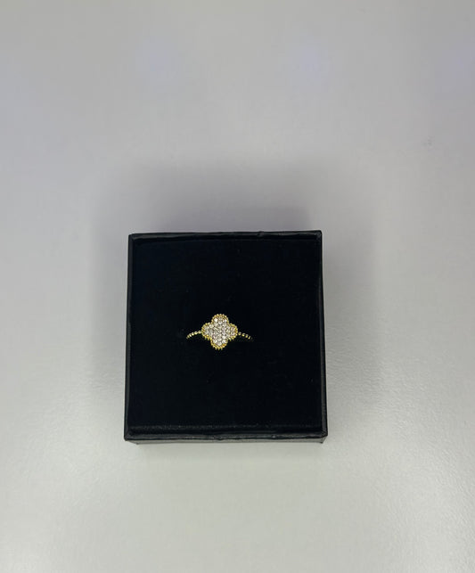 Gold Klover Ring