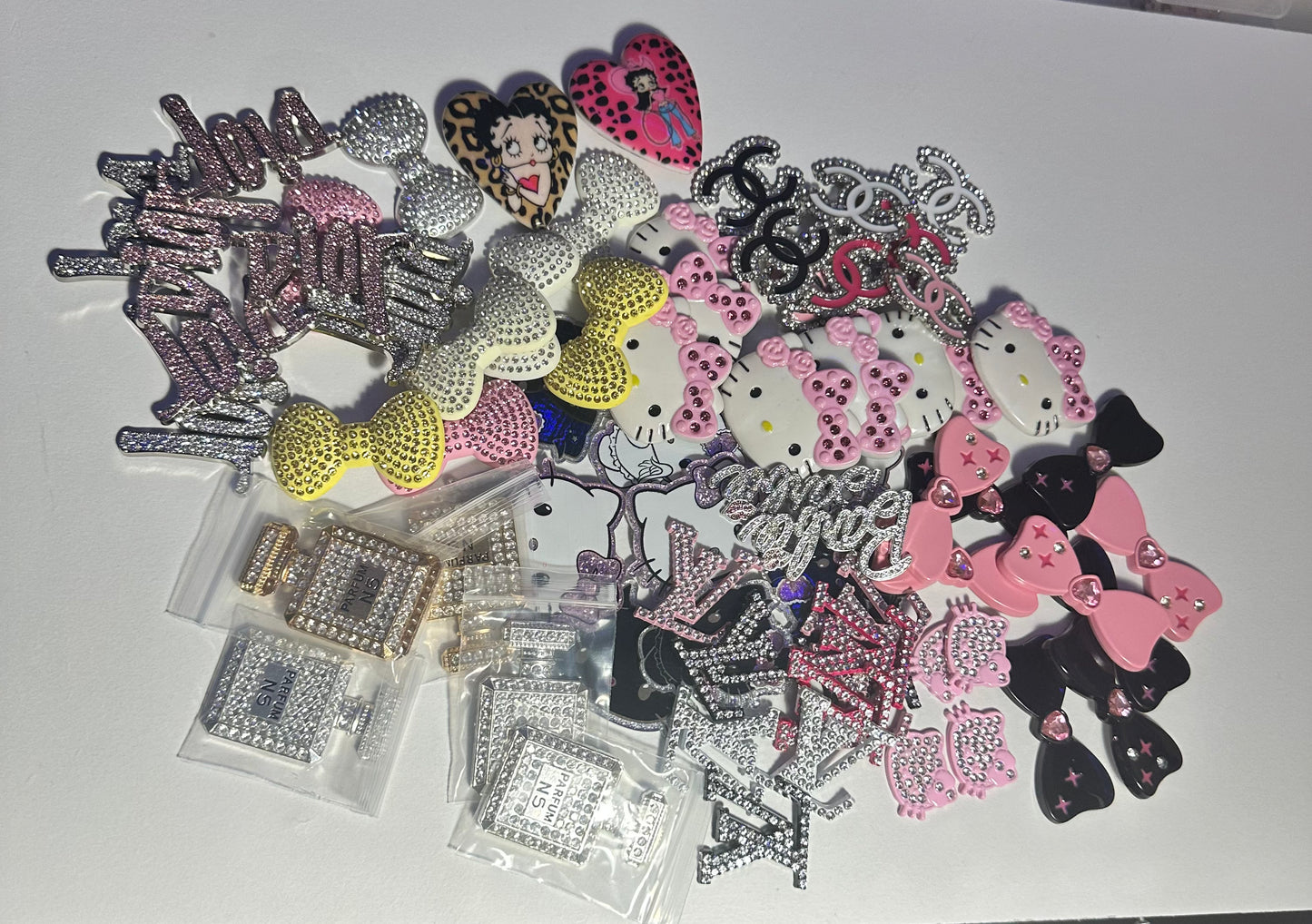 Junk charm(mystery charm)